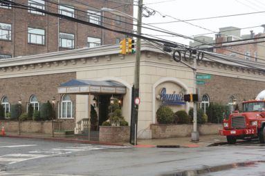 Puccini's Restaurant located on the the corner of West Side Ave. and Broadway in Jersey City. PHOTO:  Michael Dempsey | The Jersey Journal