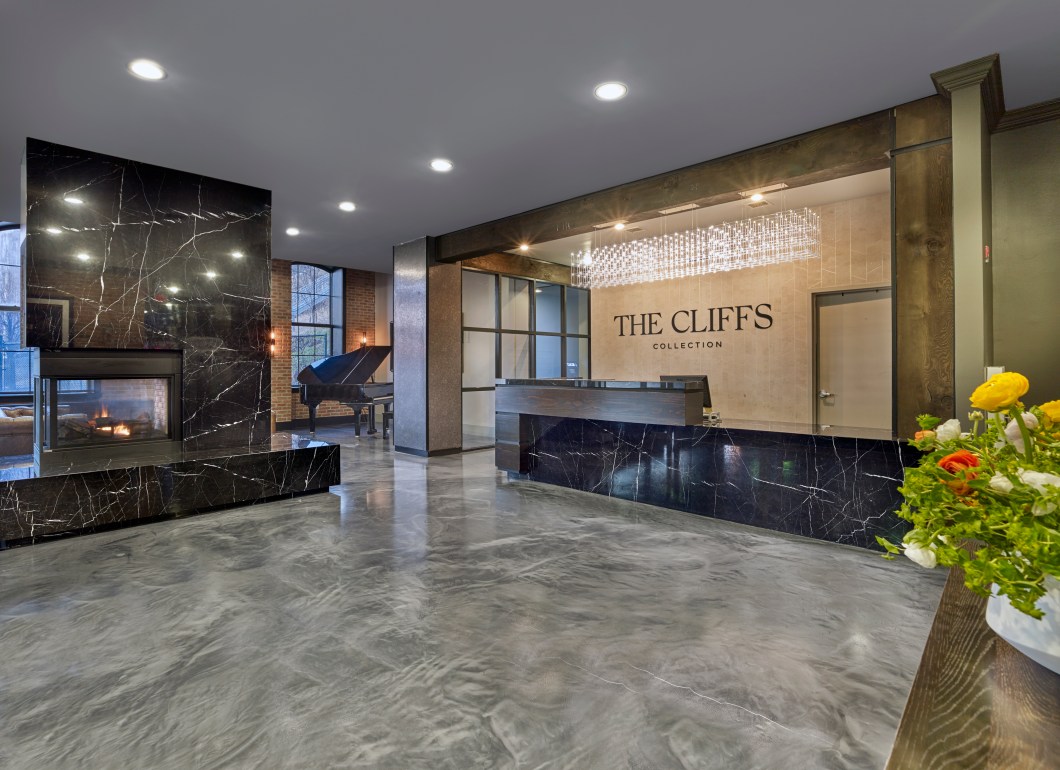 The Cliffs Lobby 2