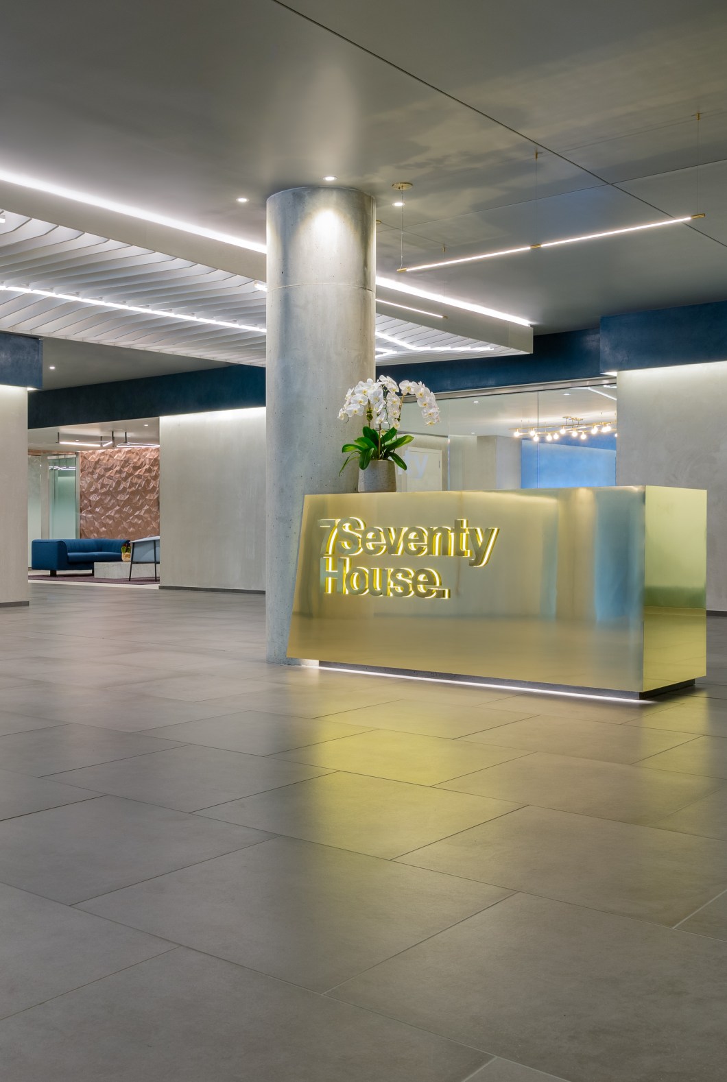 7 Seventy House 1st Floor Entry